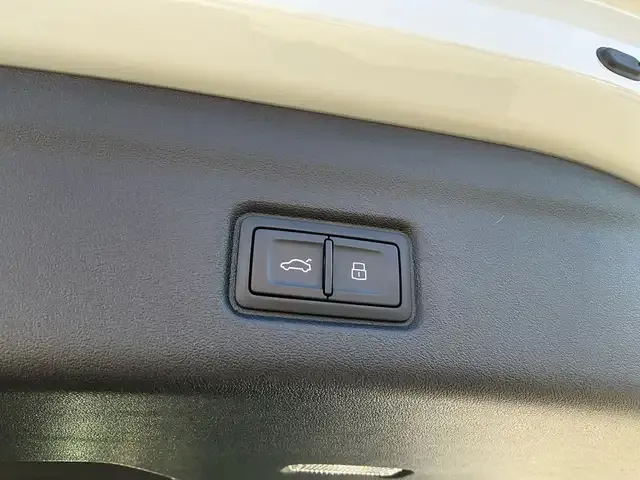 Audi SQ6