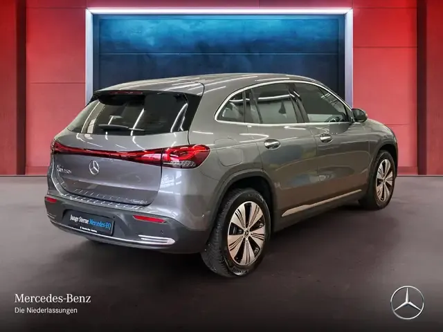 Mercedes-Benz EQA 250