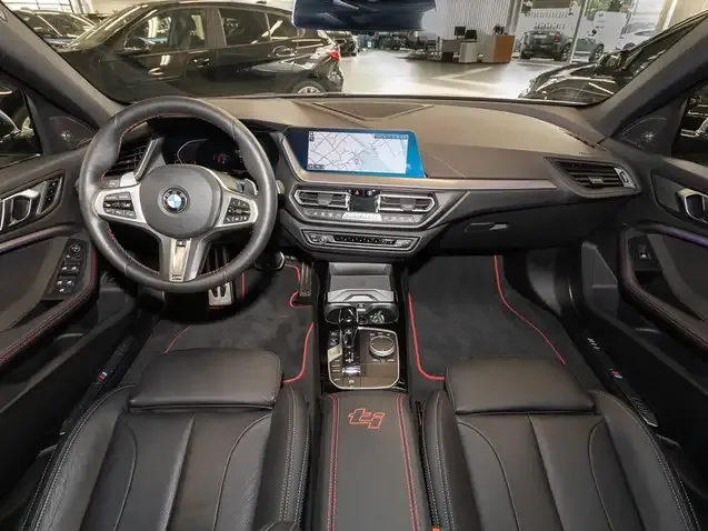 BMW 128