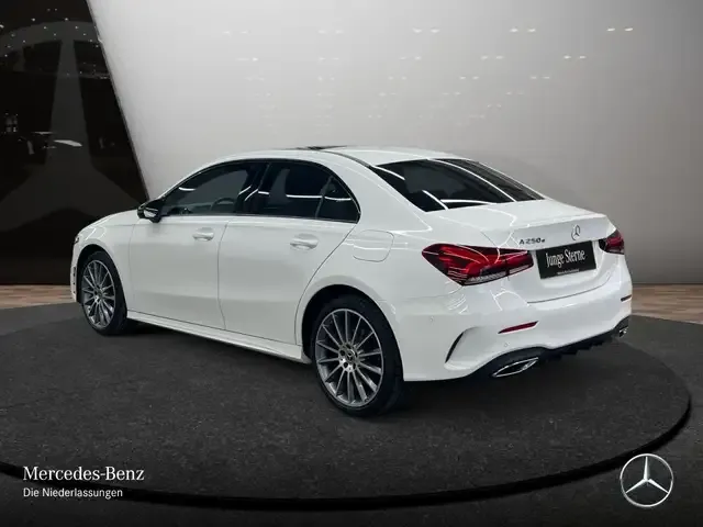 Mercedes-Benz A 250