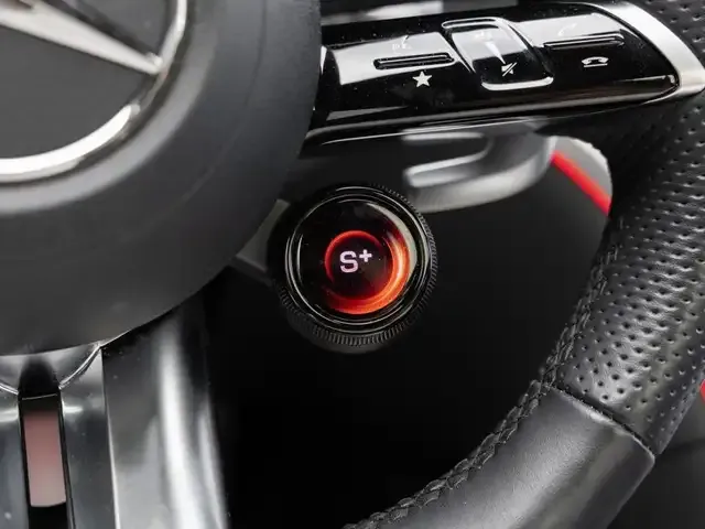 Mercedes-Benz C 63 AMG