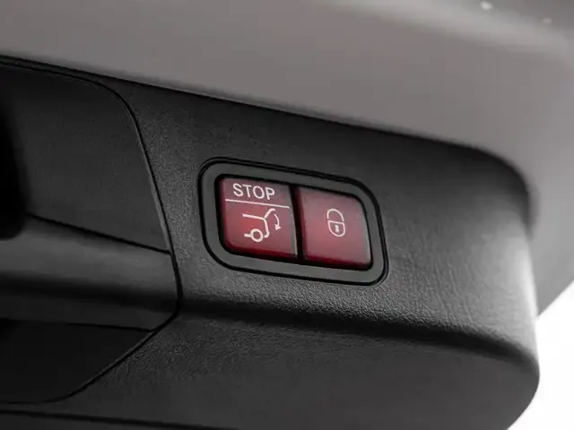 Mercedes-Benz EQB 300