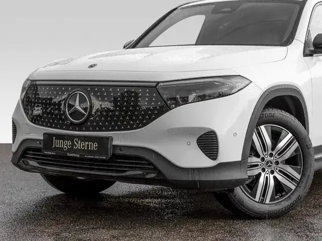 Mercedes-Benz EQB 300