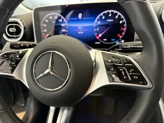 Mercedes-Benz C 180