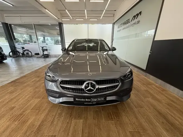 Mercedes-Benz C 180