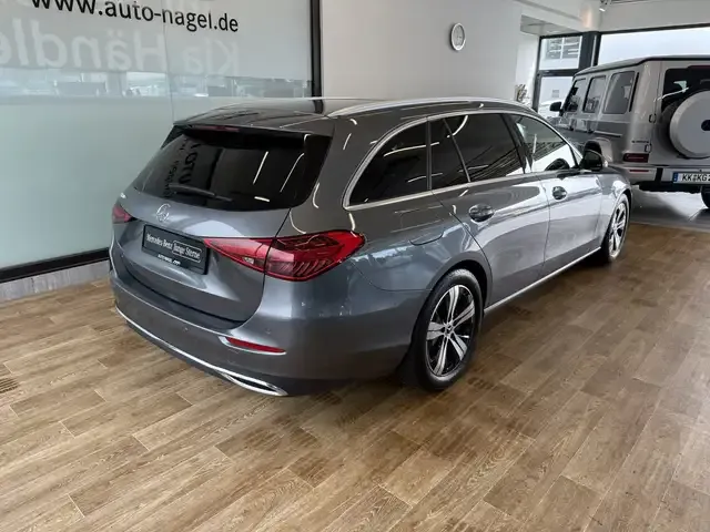 Mercedes-Benz C 180