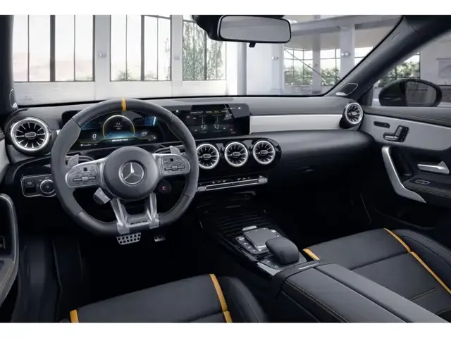 Mercedes-Benz CLA 45 AMG