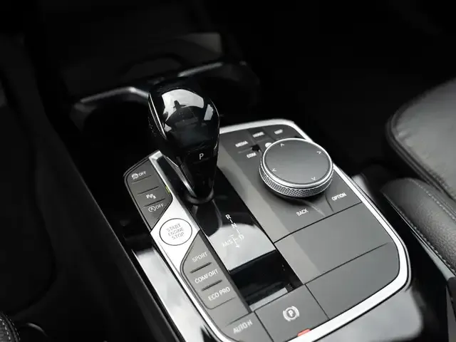 BMW 235