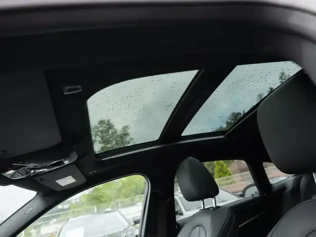 BMW 235