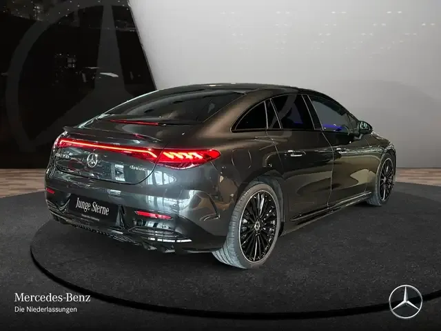 Mercedes-Benz EQE 350