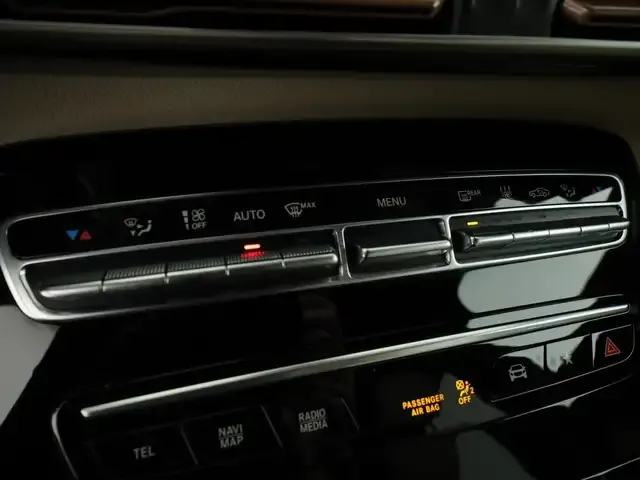 Mercedes-Benz EQC 400