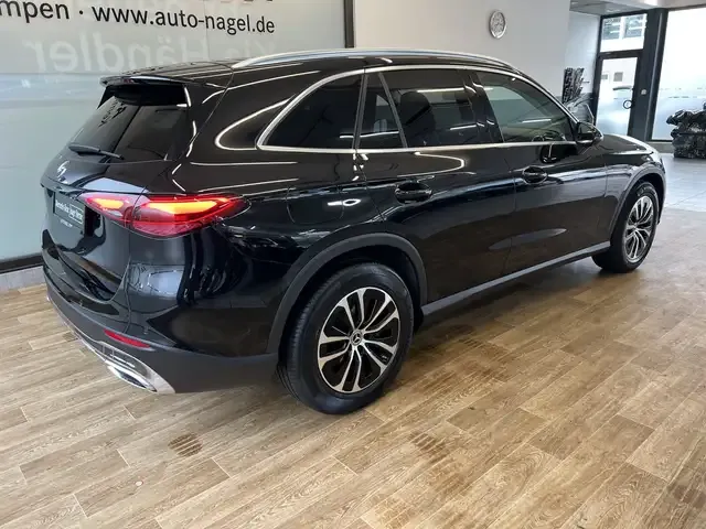 Mercedes-Benz GLC 220