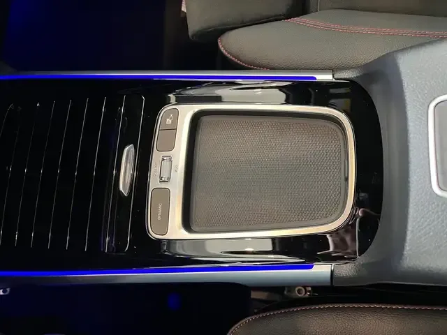 Mercedes-Benz EQB 250