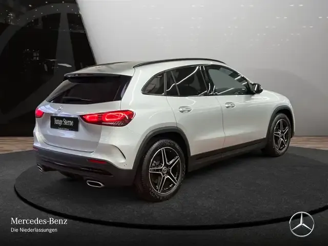 Mercedes-Benz GLA 250