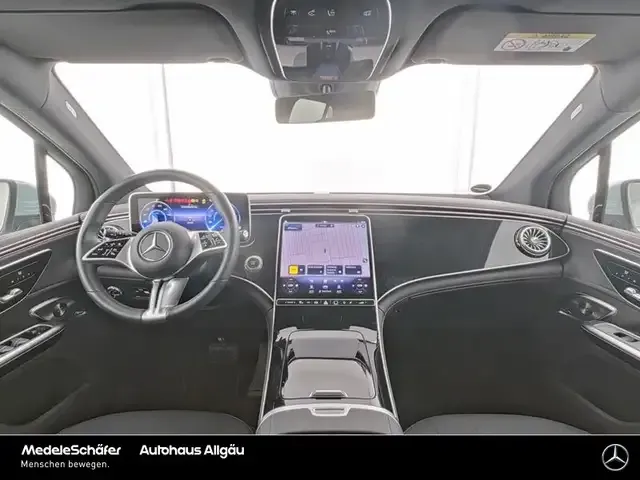 Mercedes-Benz EQE SUV