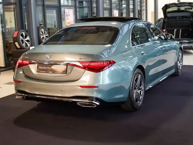 Mercedes-Benz S 500