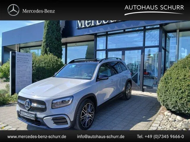 Mercedes-Benz GLB 220