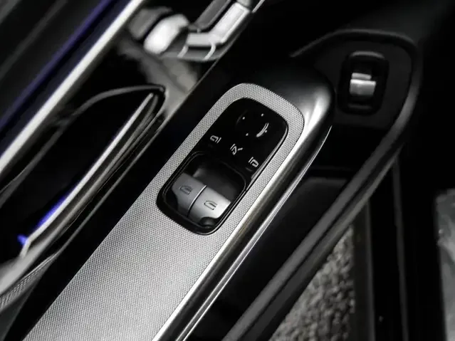 Mercedes-Benz CLE 300