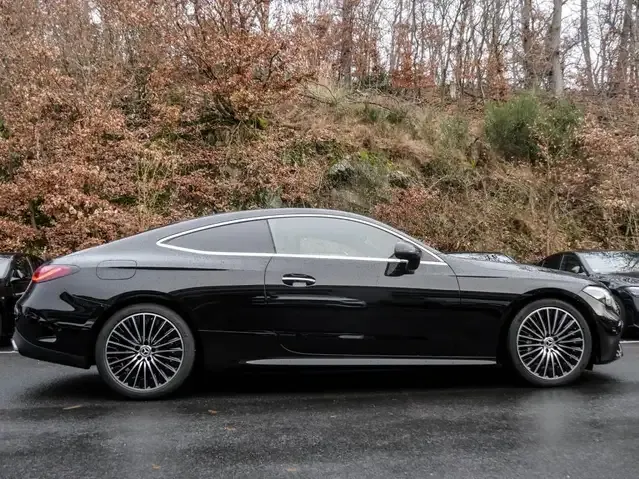 Mercedes-Benz CLE 300