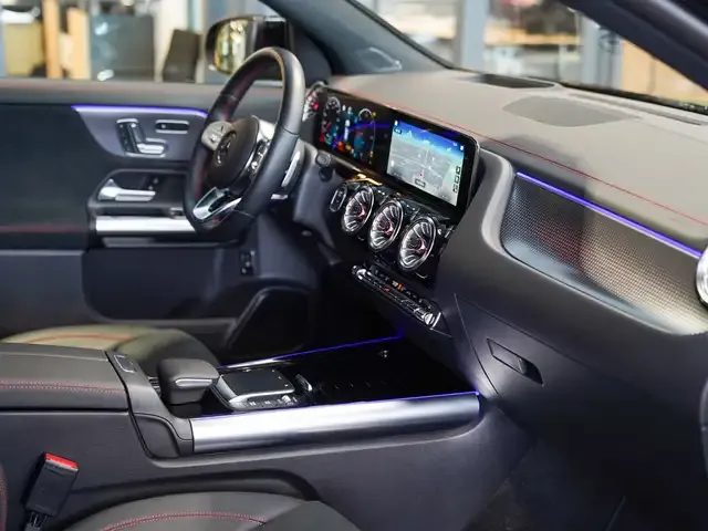 Mercedes-Benz EQA 300