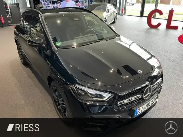 Mercedes-Benz GLA 250
