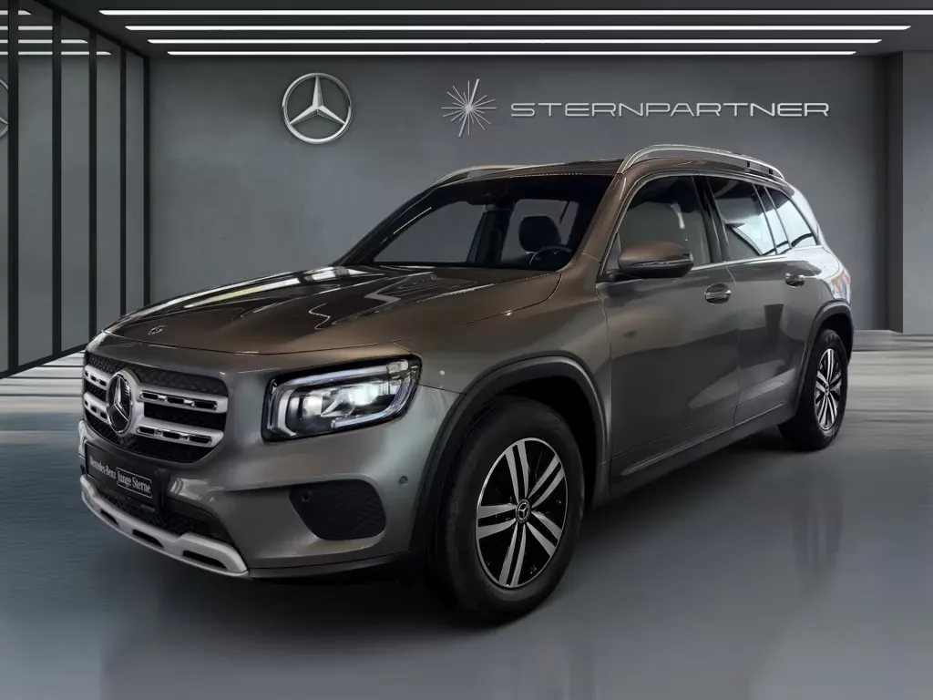 Mercedes-Benz GLB 200