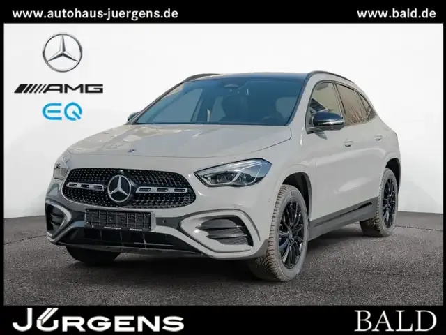 Mercedes-Benz GLA 250
