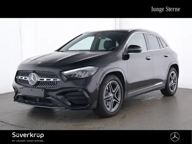 Mercedes-Benz GLA 180
