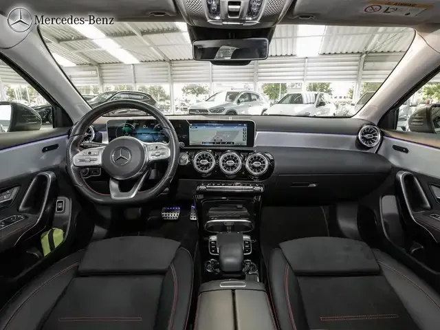 Mercedes-Benz A 250