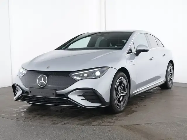 Mercedes-Benz EQE 300
