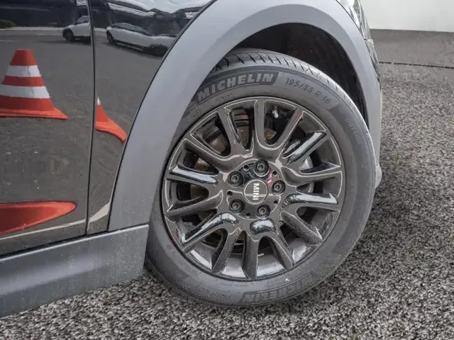 MINI One Cabrio