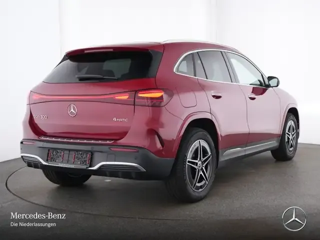 Mercedes-Benz EQA 300