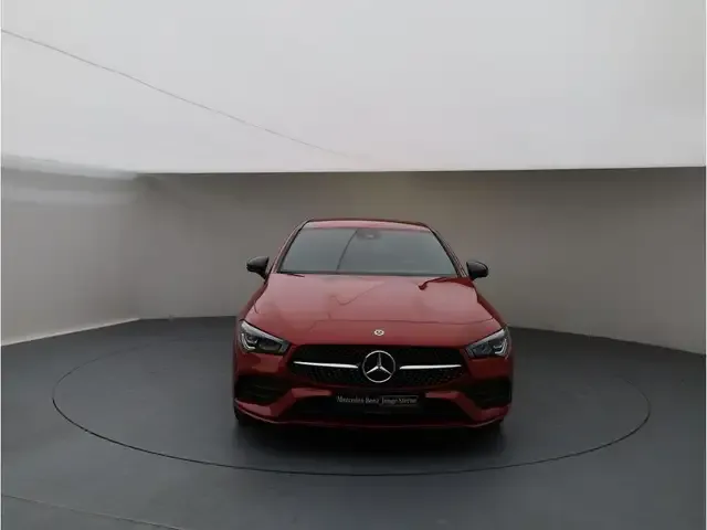 Mercedes-Benz CLA 250