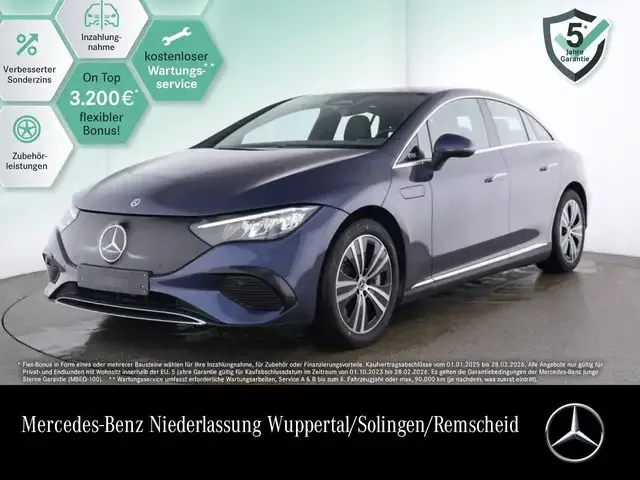 Mercedes-Benz EQE 300