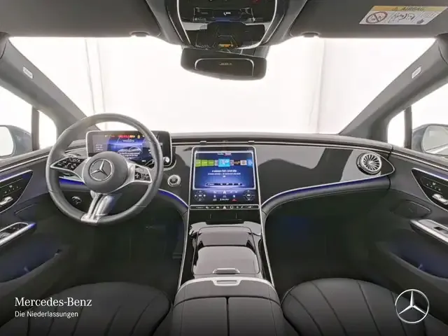 Mercedes-Benz EQE 300