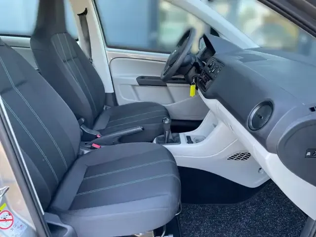 SEAT Mii
