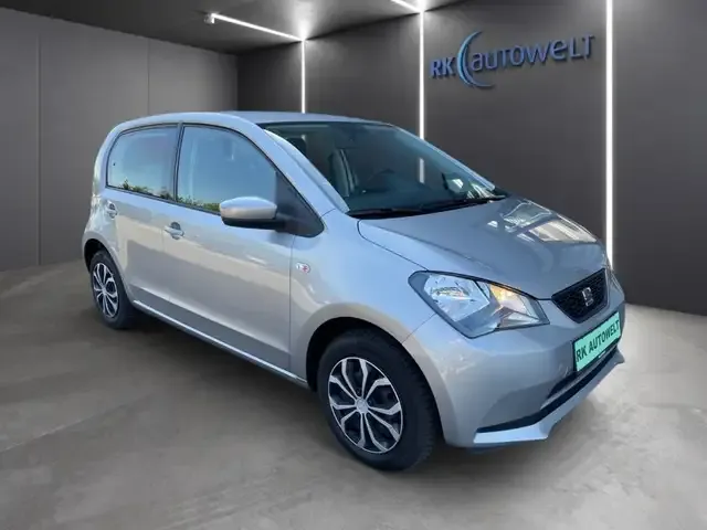 SEAT Mii