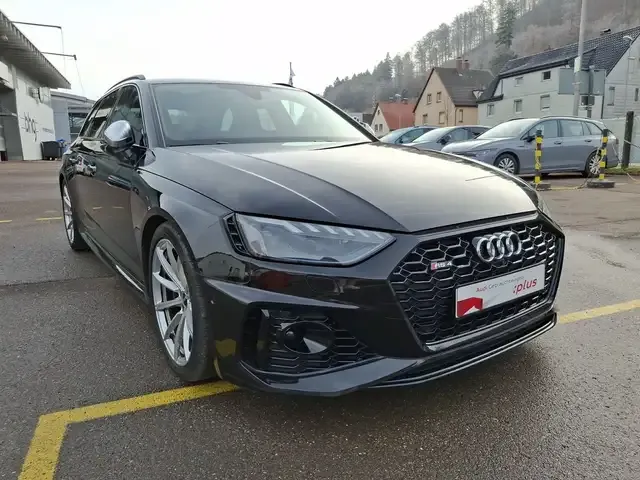 Audi RS4