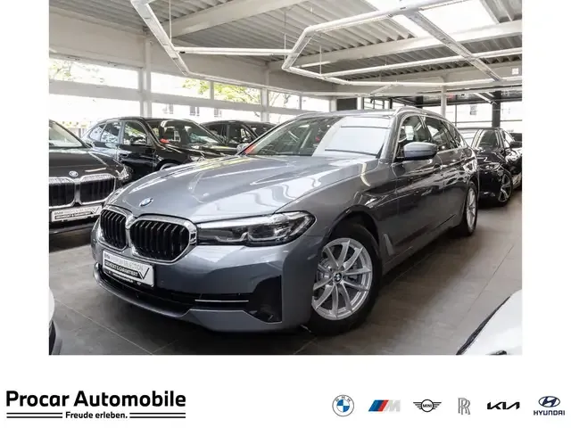 BMW 520