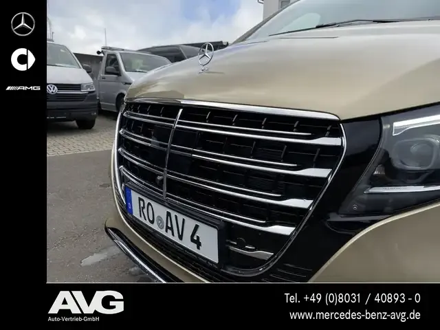 Mercedes-Benz V 300
