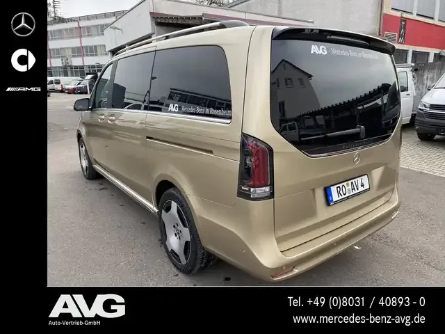 Mercedes-Benz V 300