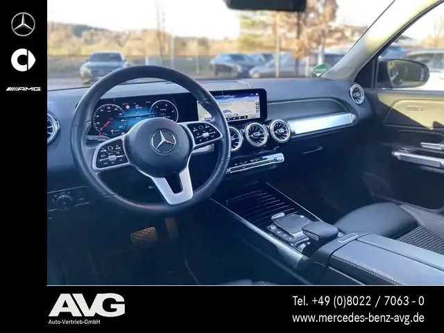 Mercedes-Benz GLB 200