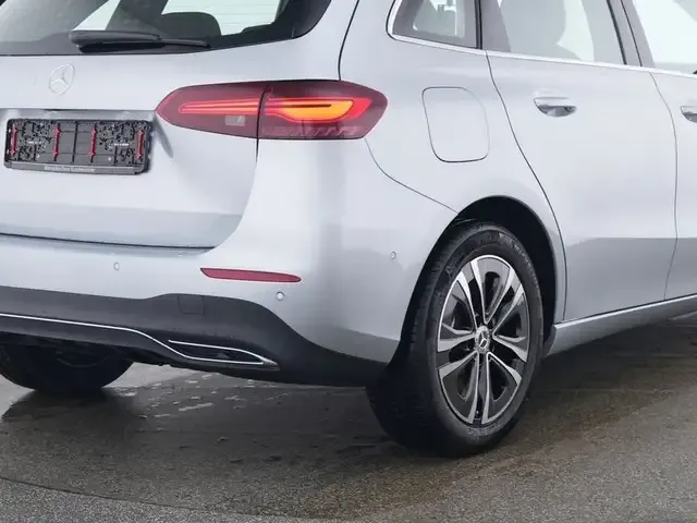 Mercedes-Benz B 250