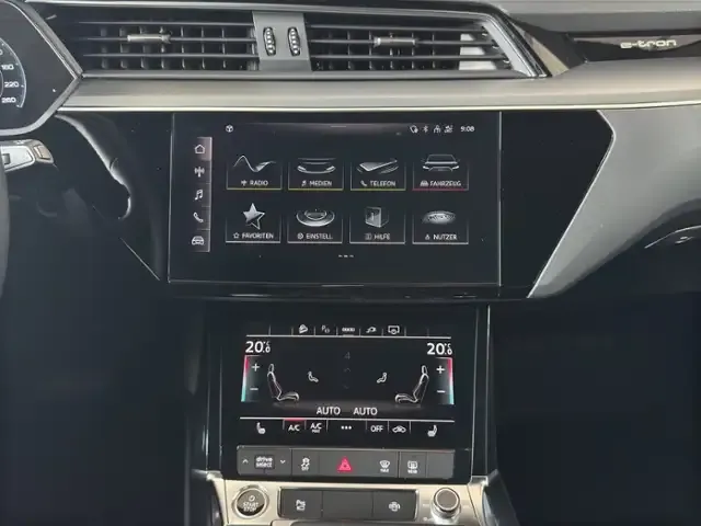 Audi e-tron