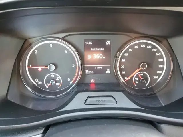 Volkswagen T6.1 Caravelle