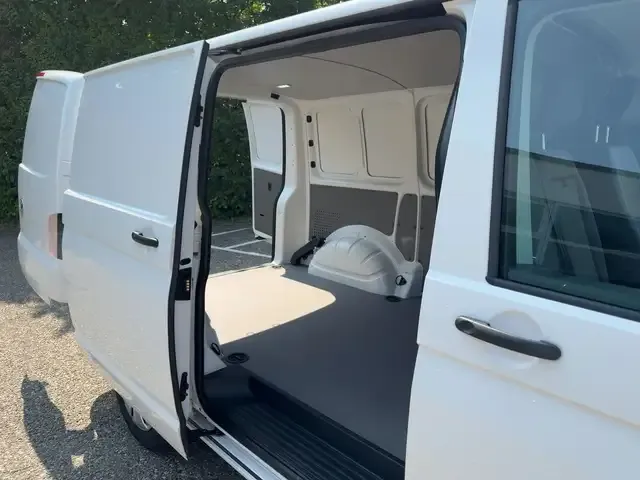 Volkswagen T6.1 Transporter