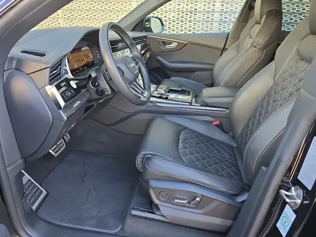 Audi SQ8