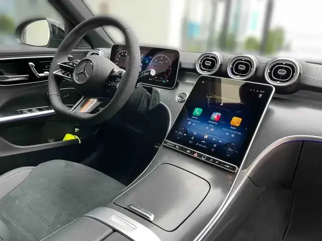 Mercedes-Benz C 220
