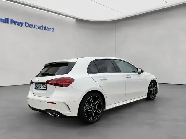 Mercedes-Benz A 200