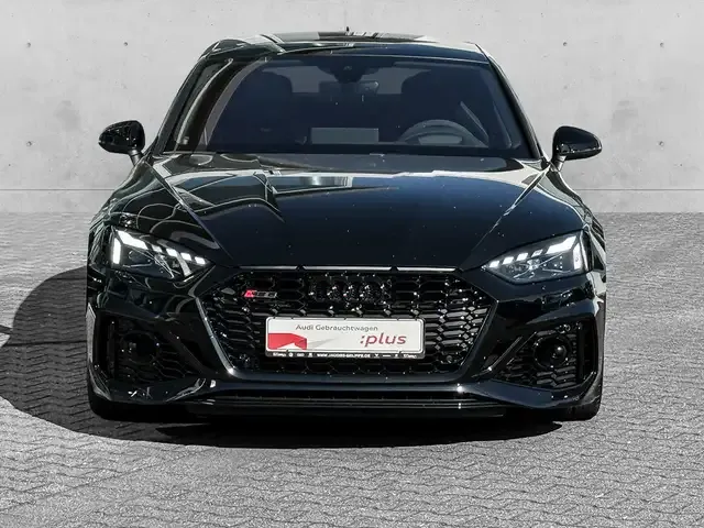 Audi RS5